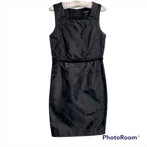 Carmen Marc Valvo Collection Dress size 6
